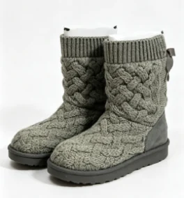 Grey cable knit winter boots