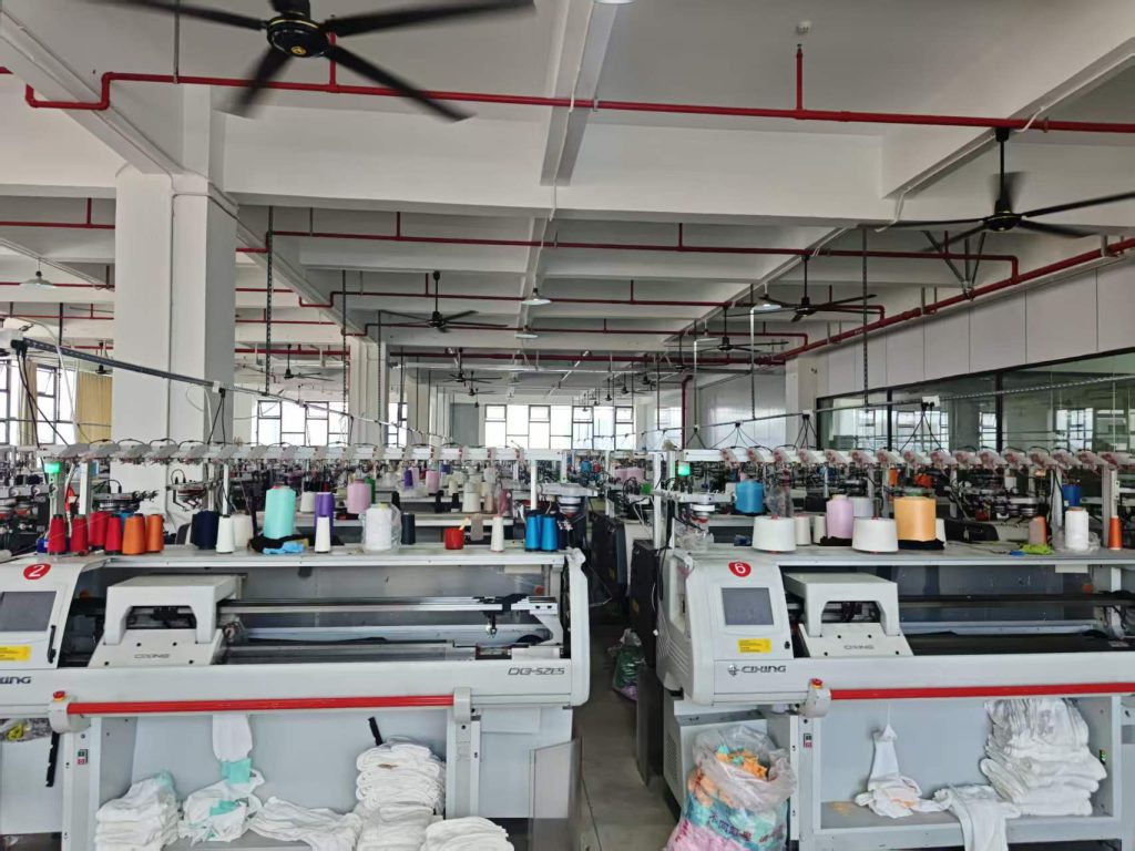 OEM vs ODM Knitwear Manufacturing: Which Service Fits Your Brand?